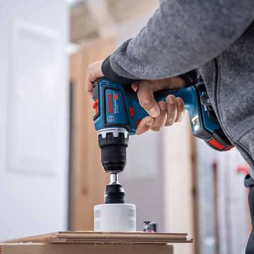 Aku vrtací šroubovák BOSCH GSR 18V-90 C v kufru L-BOXX 2x akumulátor a BT modul