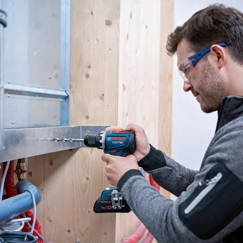 Aku vrtací šroubovák BOSCH GSR 18V-90 C v kufru L-BOXX 2x akumulátor a BT modul