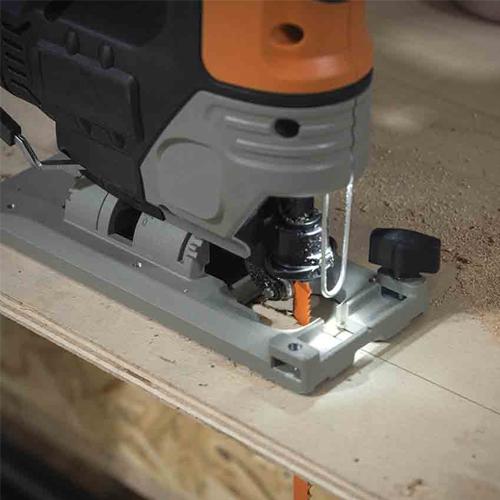 Přímočará AKU pila EVOLUTION R90JGS-Li s 2Ah baterií a nabíječkou a další 2,0Ah baterií EVOLUTION ZDARMA