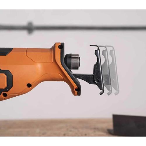 Ocasní AKU pila EVOLUTION R150RCP-Li s 2Ah baterií a nabíječkou a další 2,0Ah baterií EVOLUTION ZDARMA